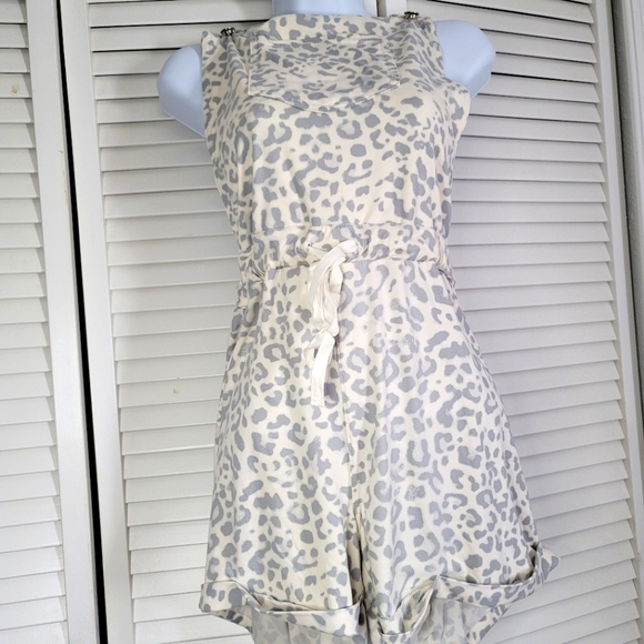 JUMPSUIT / SUPER SOFT /FOR CLOSET CLOSING ONLY - Picture 2 of 6